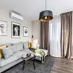 Rent Like Home - Slonimskiego 15